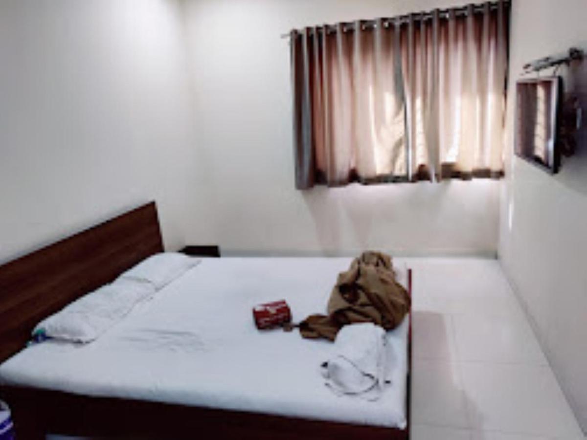 Hotel Avanti, Nashik Exterior foto